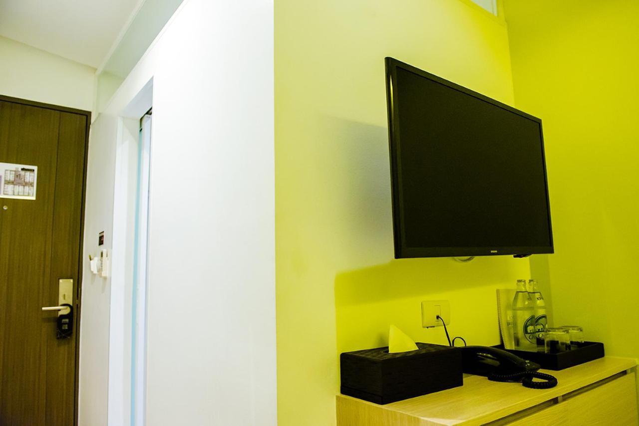 Gn Luxury Hostel Бангкок Екстер'єр фото
