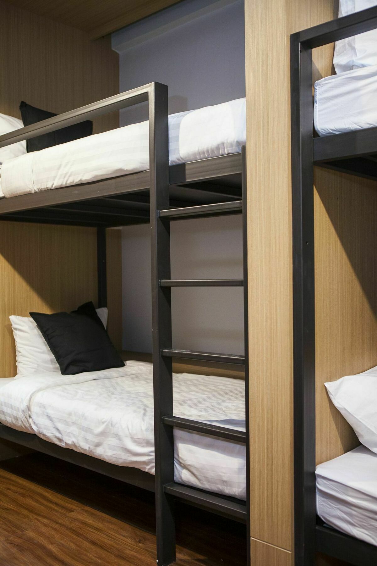 Gn Luxury Hostel Бангкок Екстер'єр фото